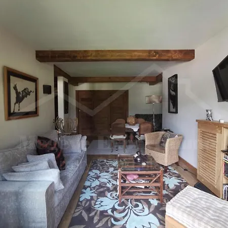 112 Arbois *